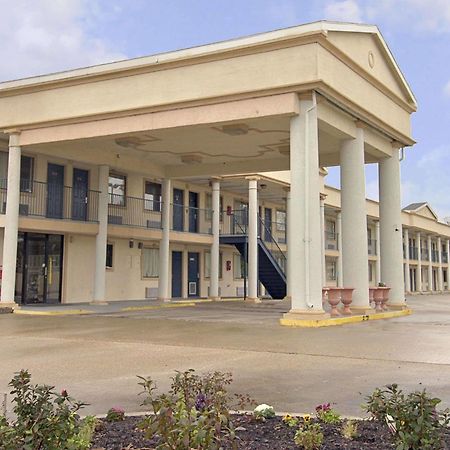 Days Inn By Wyndham Crowley Esterno foto
